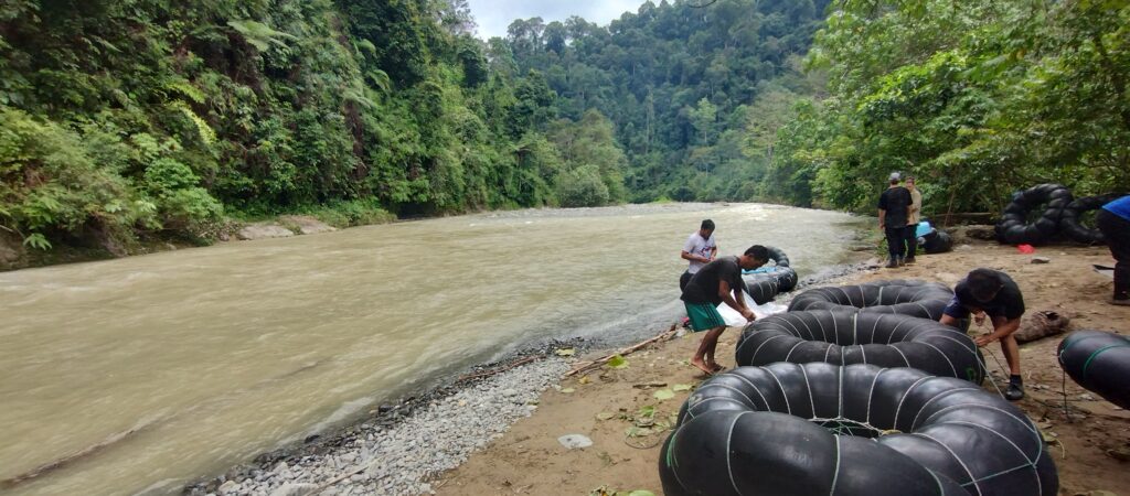white water reafting back to buki lawang