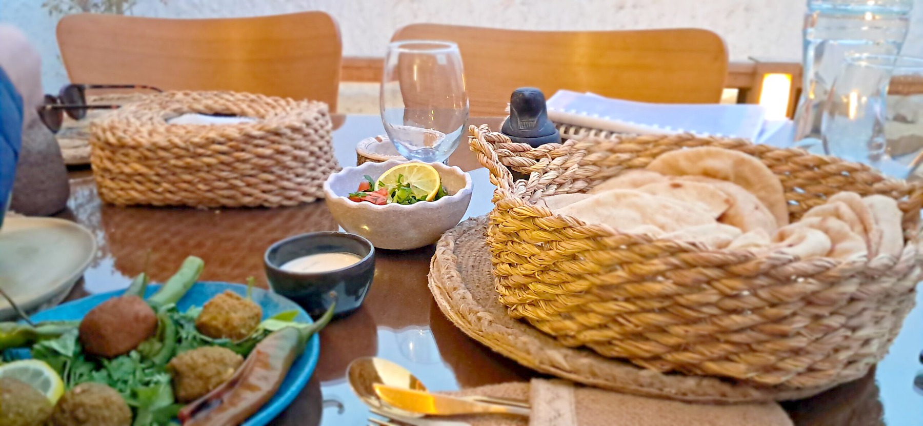 Ta'ameya (Egyptian falafel made from fava beans) served with salad